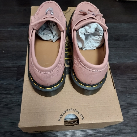 Doc Martens, Adrian Loafer, women size 5, peach beige - Picture 4 of 11